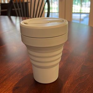 STOJO collapsible cup with cover